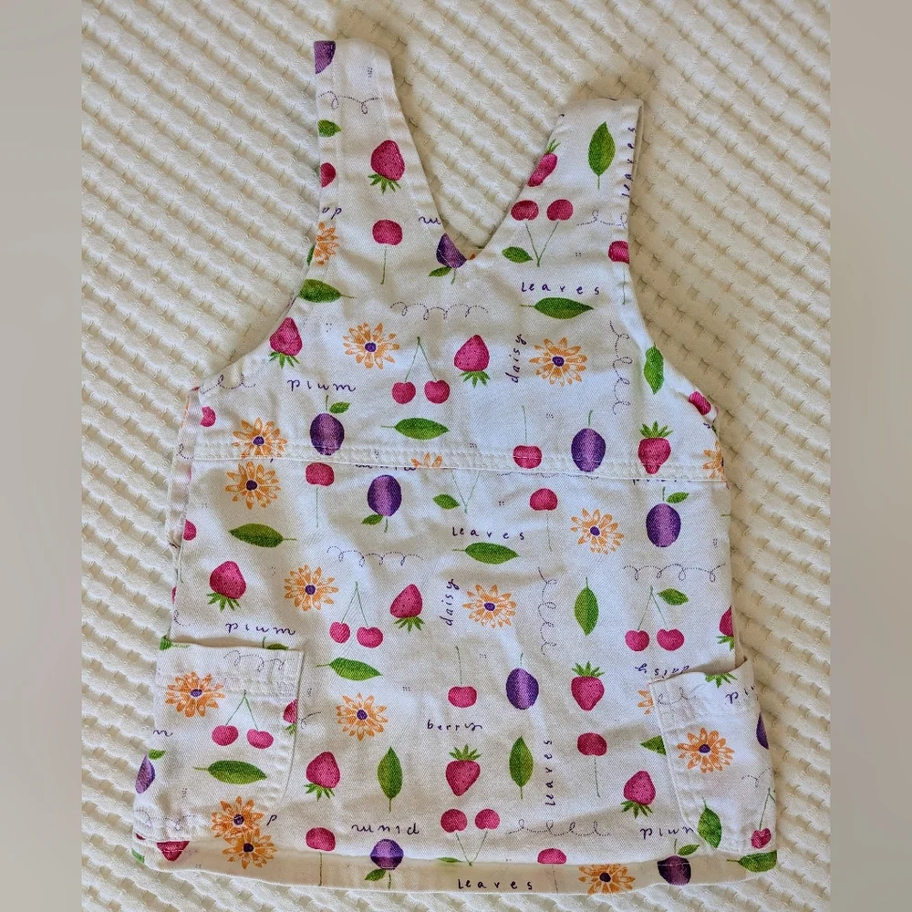 Vintage Oshkosh B'Gosh 90s Berry Fruit Daisy Floral White Overall Dress Size 2T